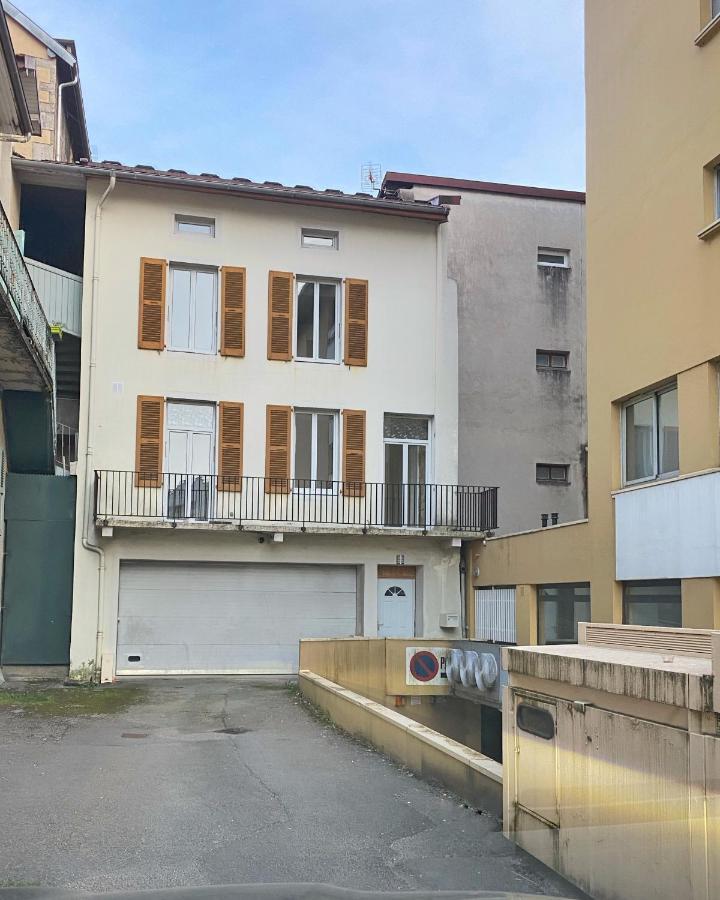 Maison Lamartine - Plein Centre-Ville Avec Garage & Jeux Saint-Claude Ngoại thất bức ảnh